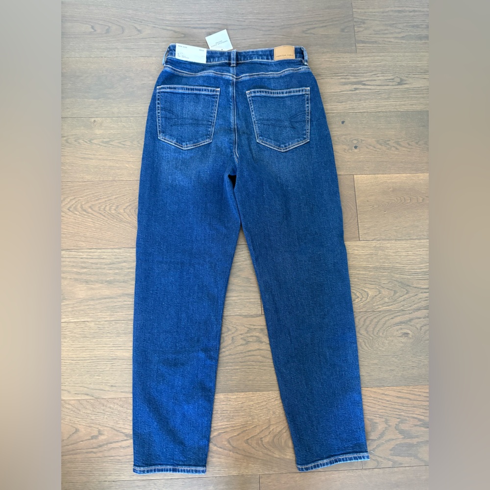 American Eagle Outfitters Women's Stretch Mom Jeans Super High Rise - Picture 3 of 7